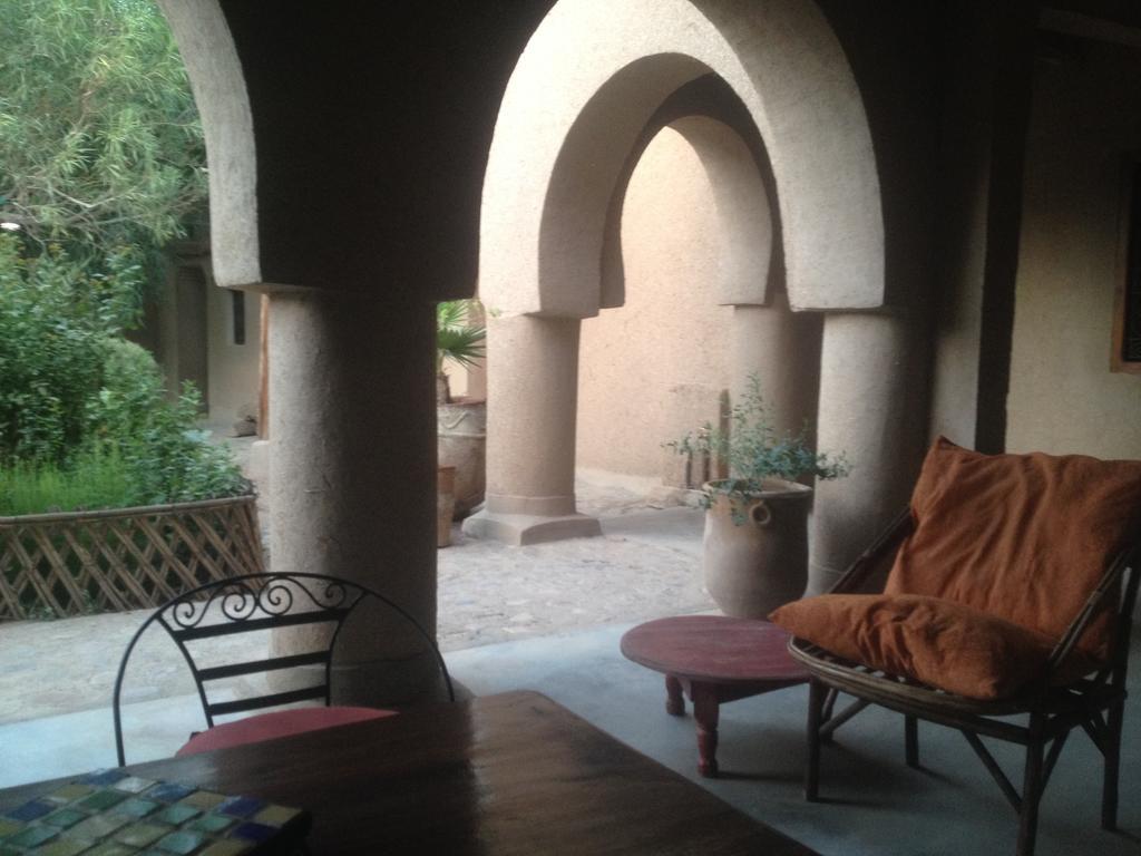 Dar Lorkam Bed & Breakfast สกูรา ภายนอก รูปภาพ