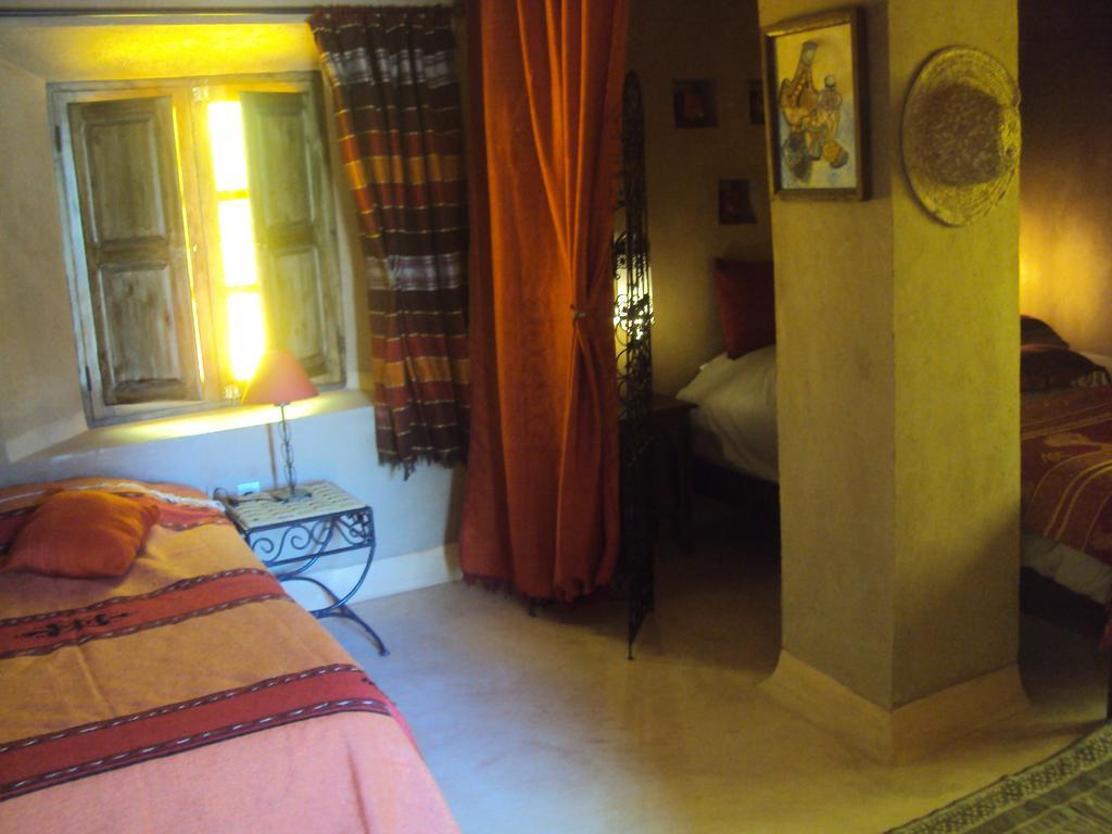 Dar Lorkam Bed & Breakfast สกูรา ภายนอก รูปภาพ