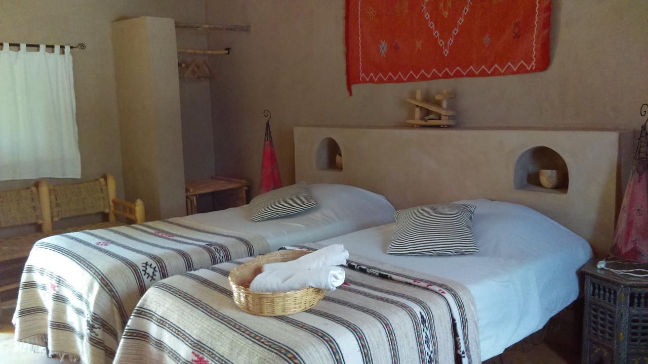 Dar Lorkam Bed & Breakfast สกูรา ภายนอก รูปภาพ